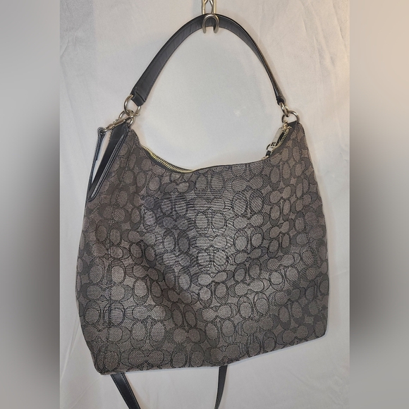 Coach Black and Gray Signature Hobo Bag - Picture 5 of 15